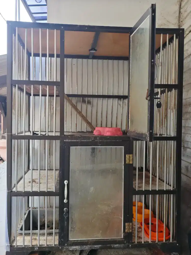 Dijual kandang alumunium bekas kucing persia