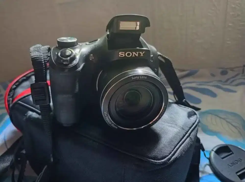 Camera Sony dsc h 300