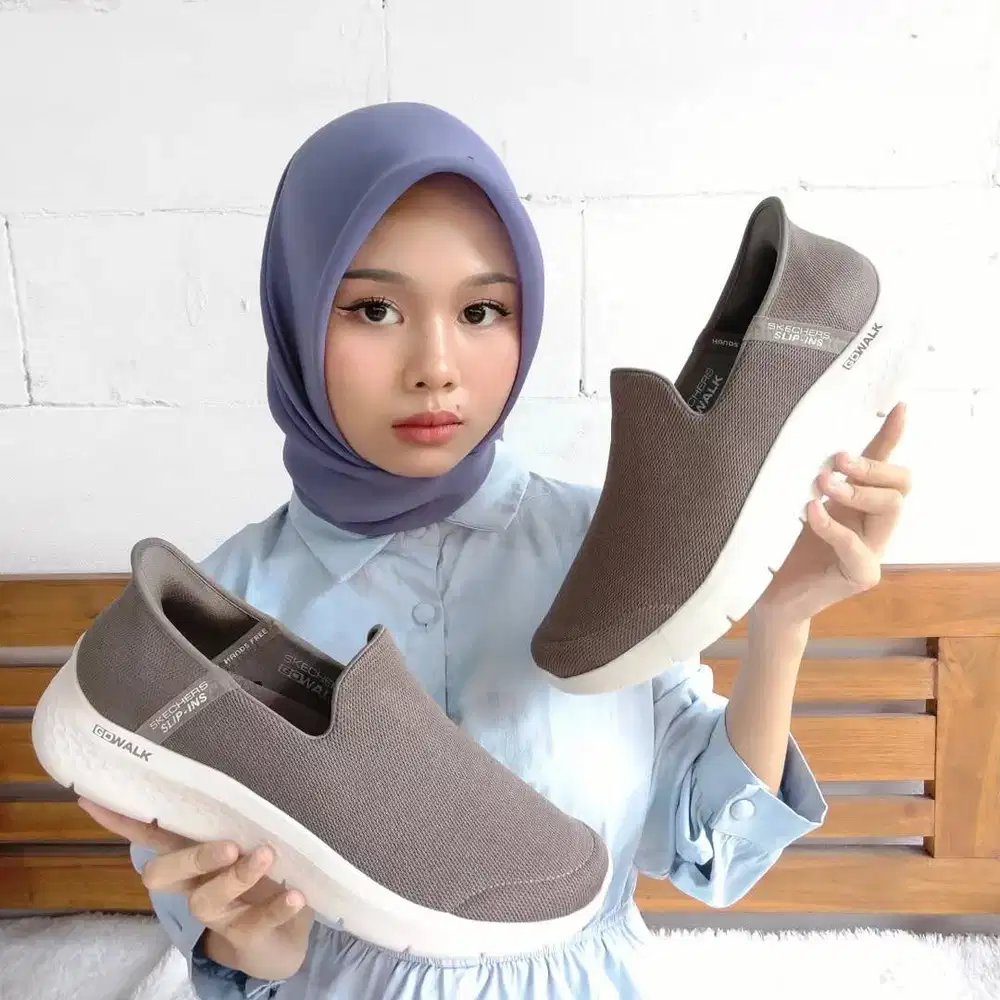 Obral Sepatu Slip on Ori Skechers