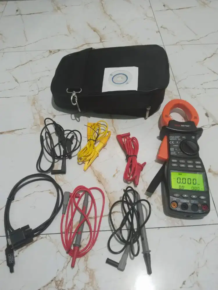 Clamp meter merk PEAK METER type MS2205
