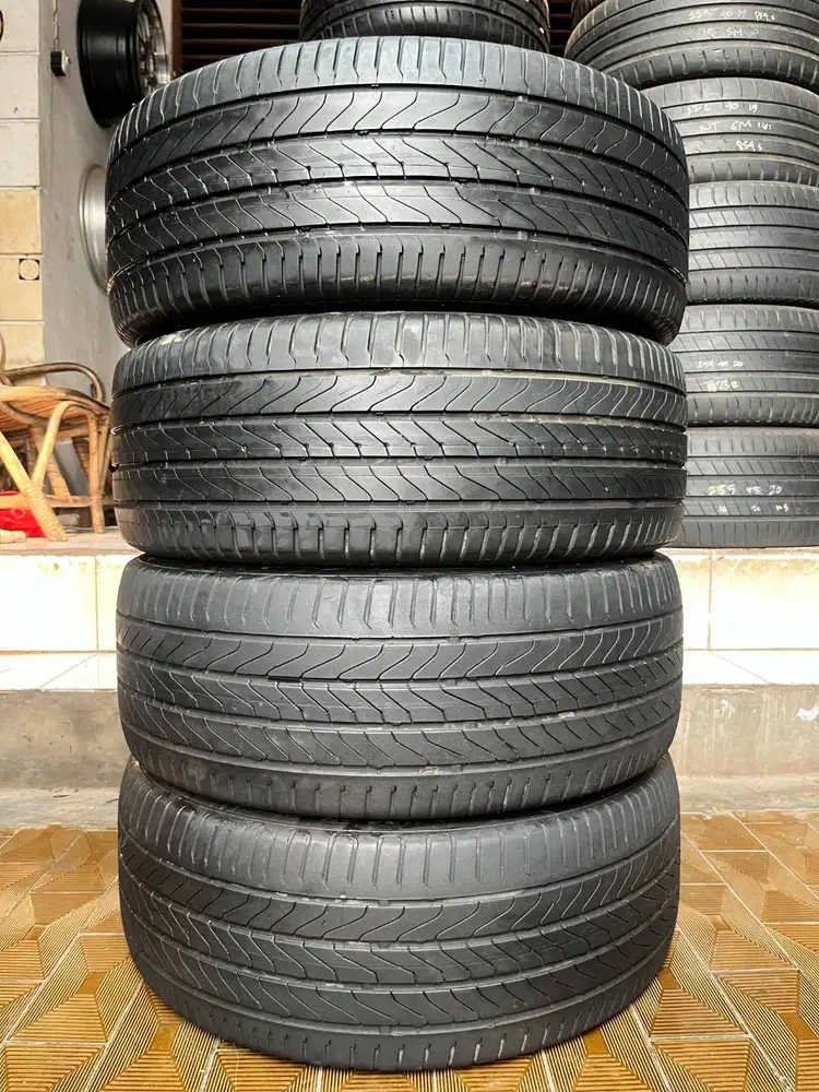 Ban Continental Ultra Contact UC 6 225 50 r18 4Pcs