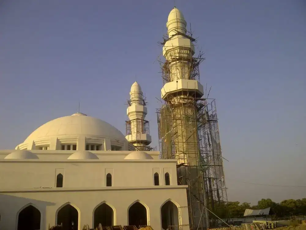 Menara dan Kubah masjid Gapura masjid