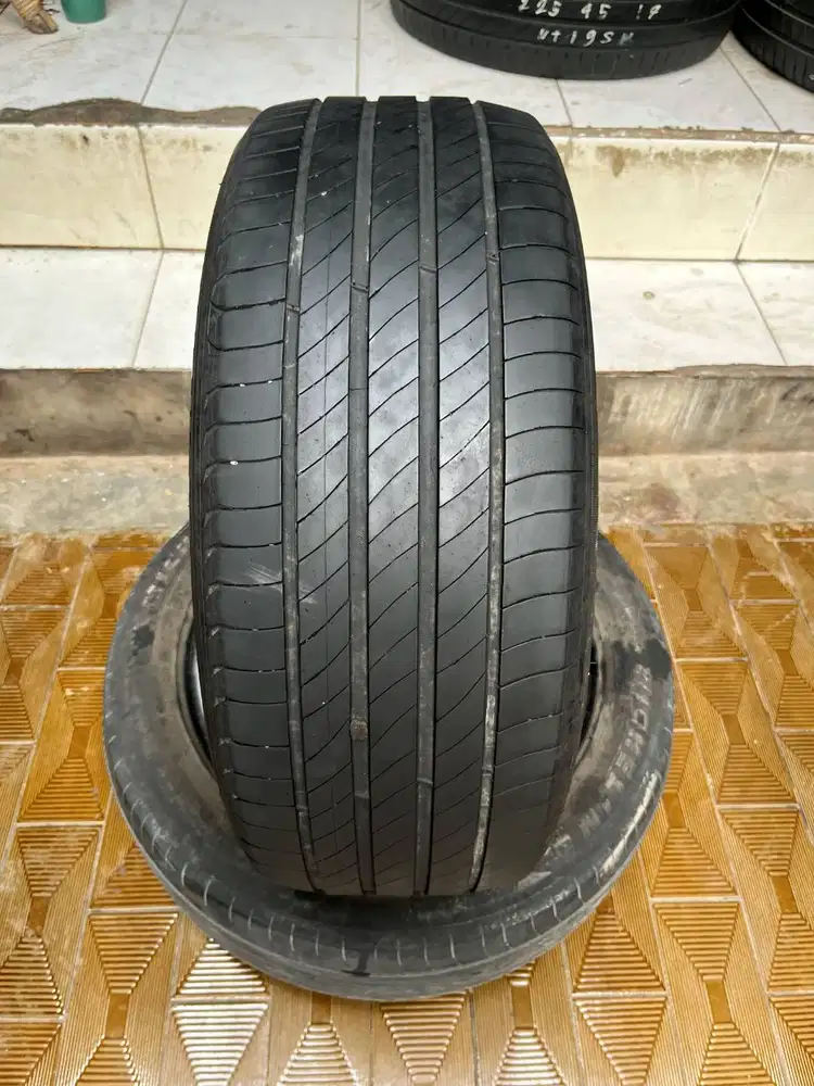 Ban Michelin Primacy 4 205 55 r16 1Pcs