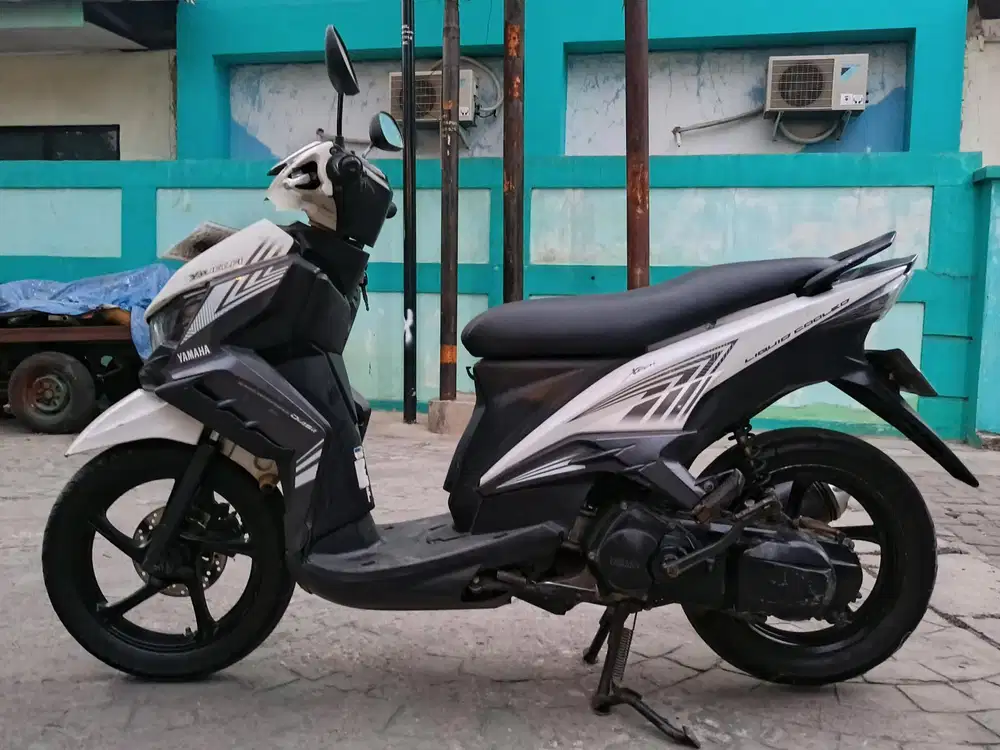 Yamaha Xeon RC  FI 2014 stater tokcer halus mulus terawat