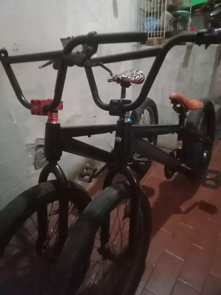 Sepeda BMX kaya baru