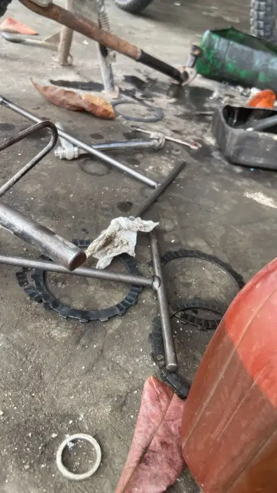 cari lowongan bengkel motor