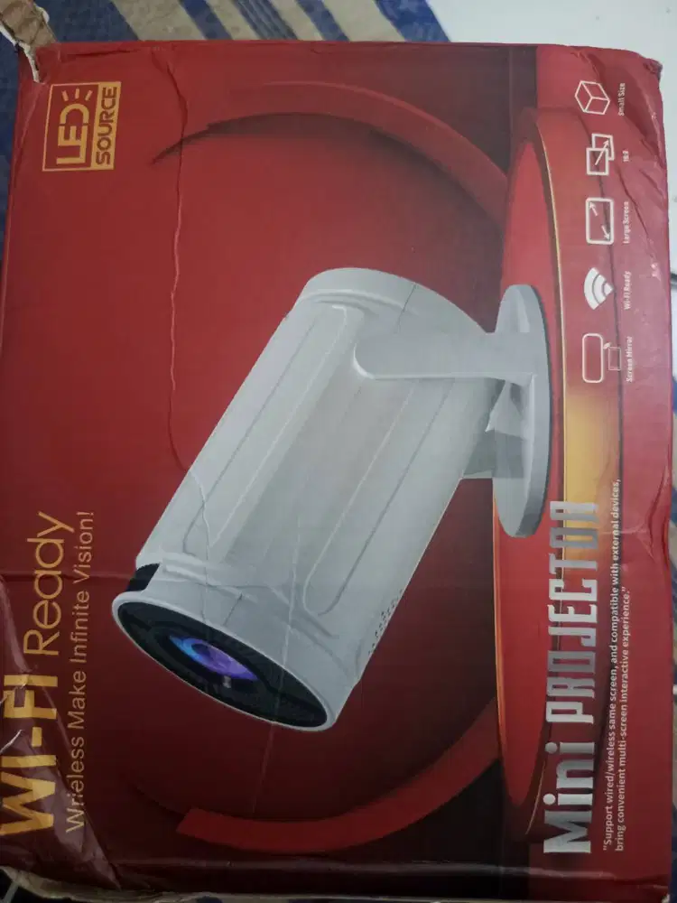 Mini Proyektor Wi-Fi ready wireless make infinite vision