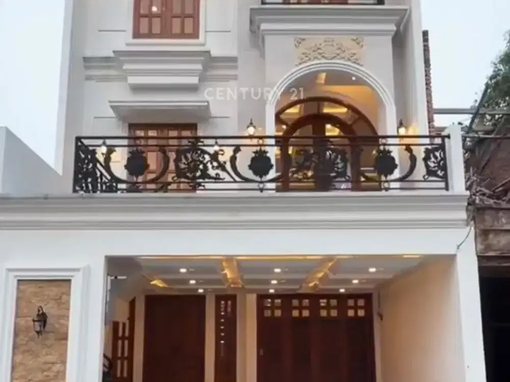 Di Jual Rumah Cluster Siap Huni 3 Lantai Jagakarsa