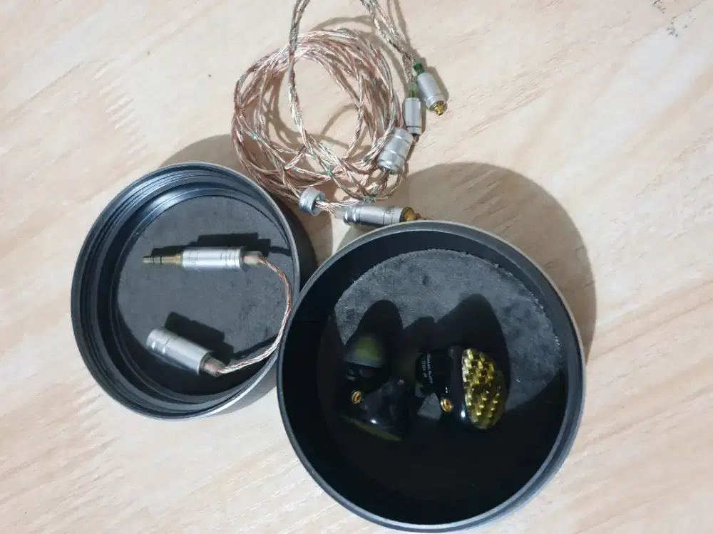 inear monitor Drum iBasso IT04