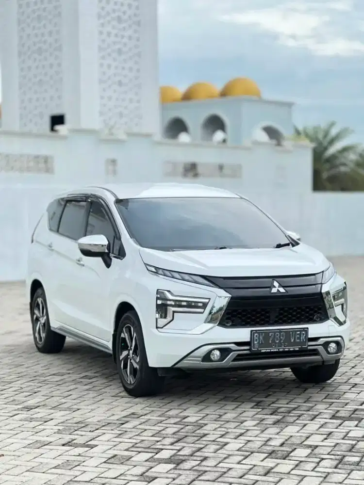 Mitsubishi xpander ultimate a/t 2022-innova- avanza-xenia