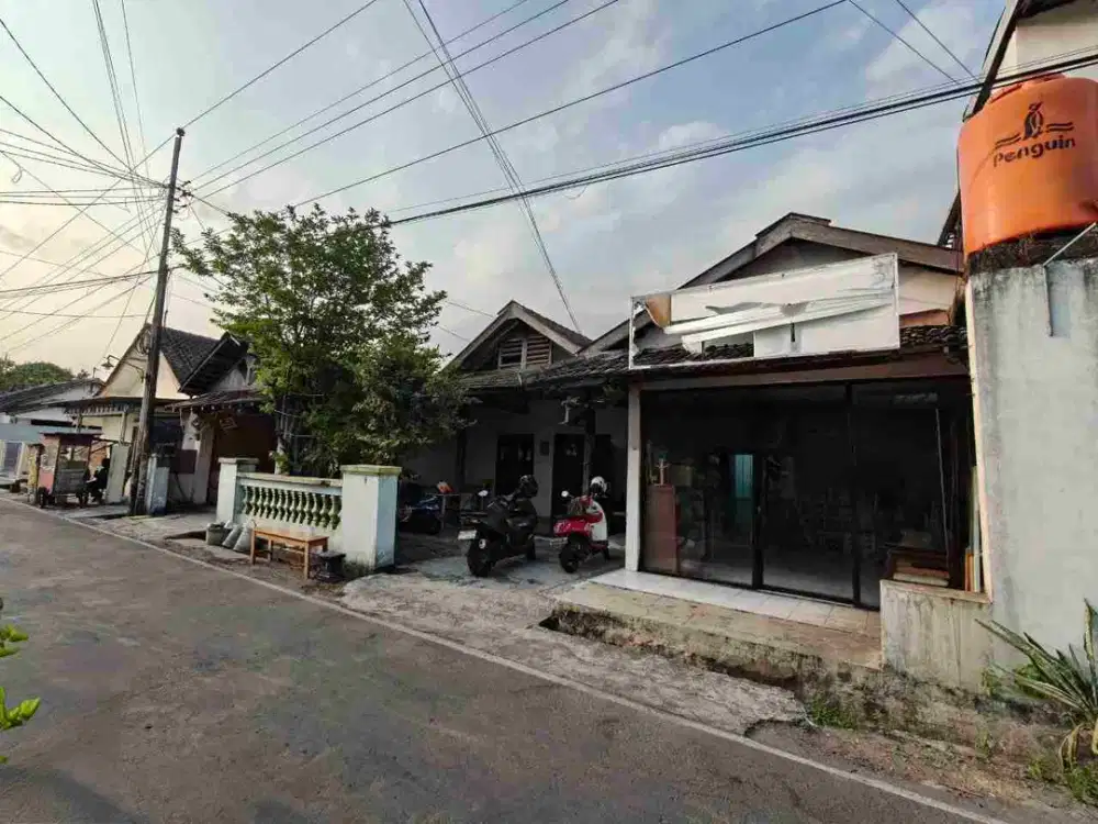 Rumah Luas 400m² Strategis Dekat Luwes Kartasura