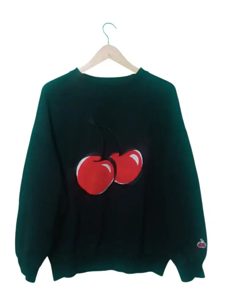 Crewnek kirsh original