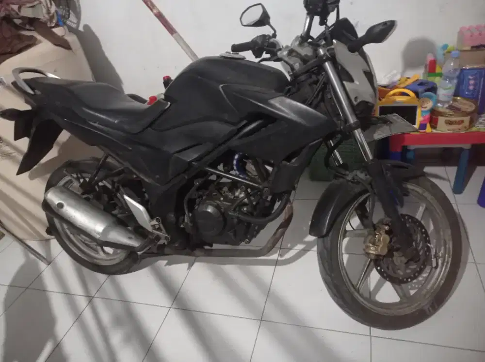Honda CB 150 R 2014