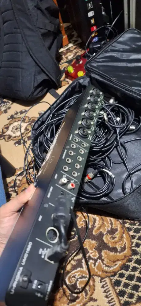 Behringer U-Phoria UMC1820 USB Audio Interface