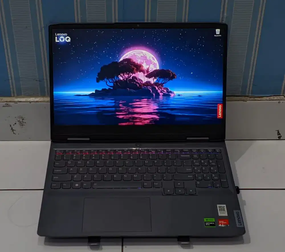 ayo ayo yang lagi cari laptop gaming langsung chat aja