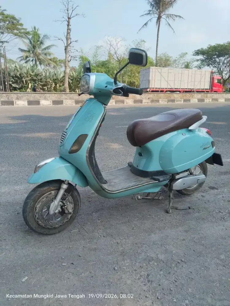 Uwinfly t3 vespa listrik