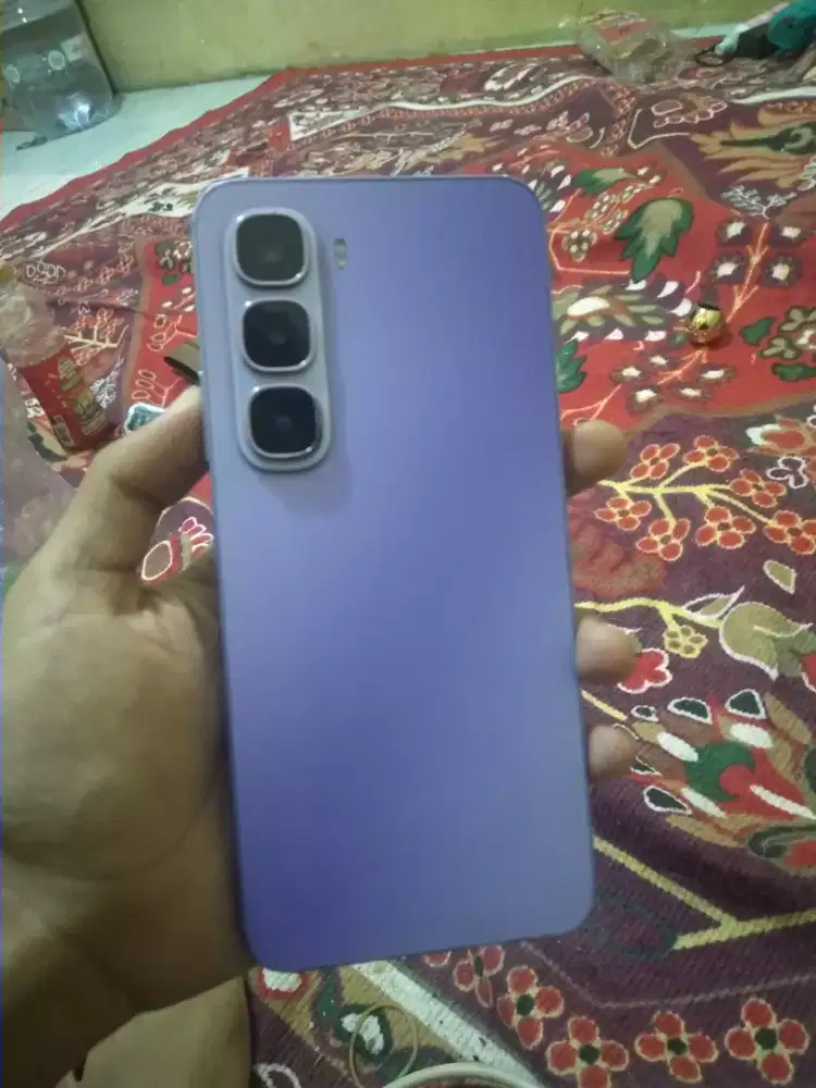 Infinix hot 60i ram 8+8/256gb