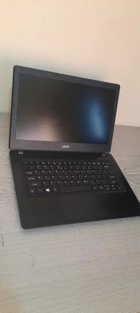 Acer Core,i5/Gen5 Kondisi Masih Normal(Minus Di Peksibel layar aja )