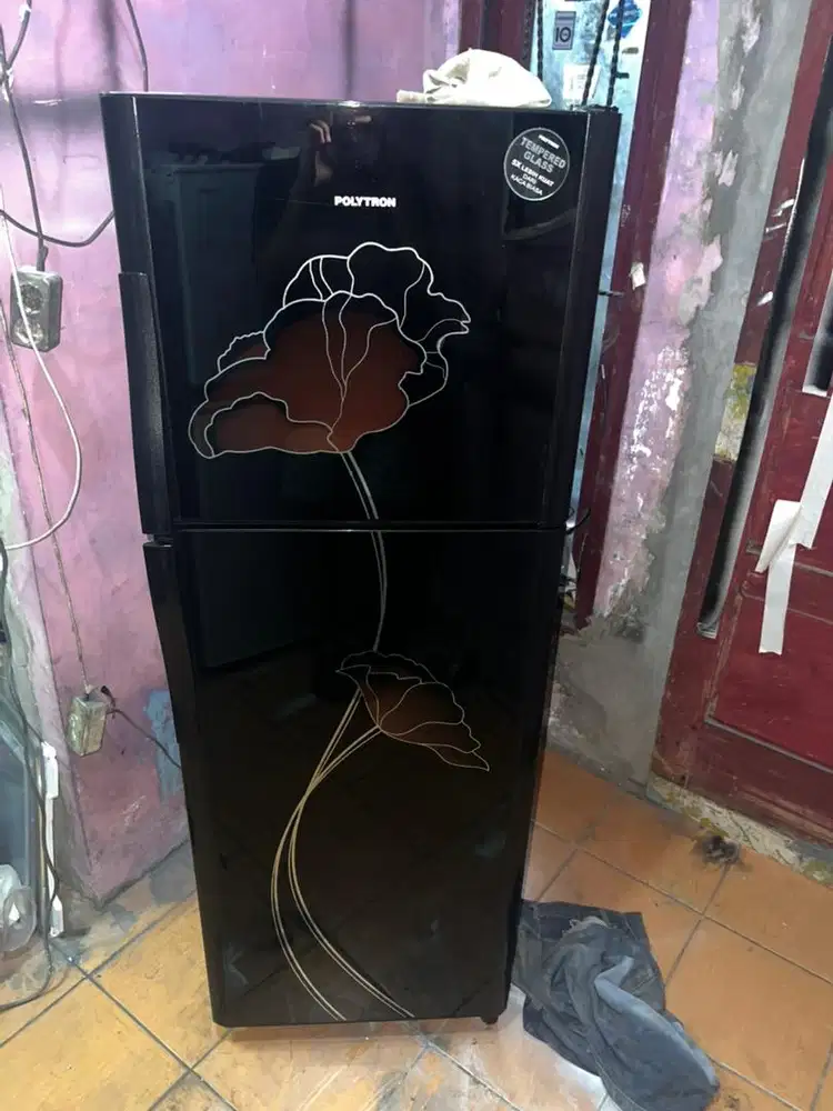 Kulkas Polytron Kaca 2 Pintu