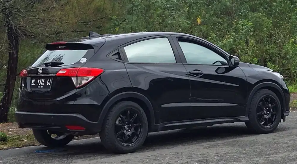 Dijual HRV Tipe S Manual 2021 pemakaian 2022