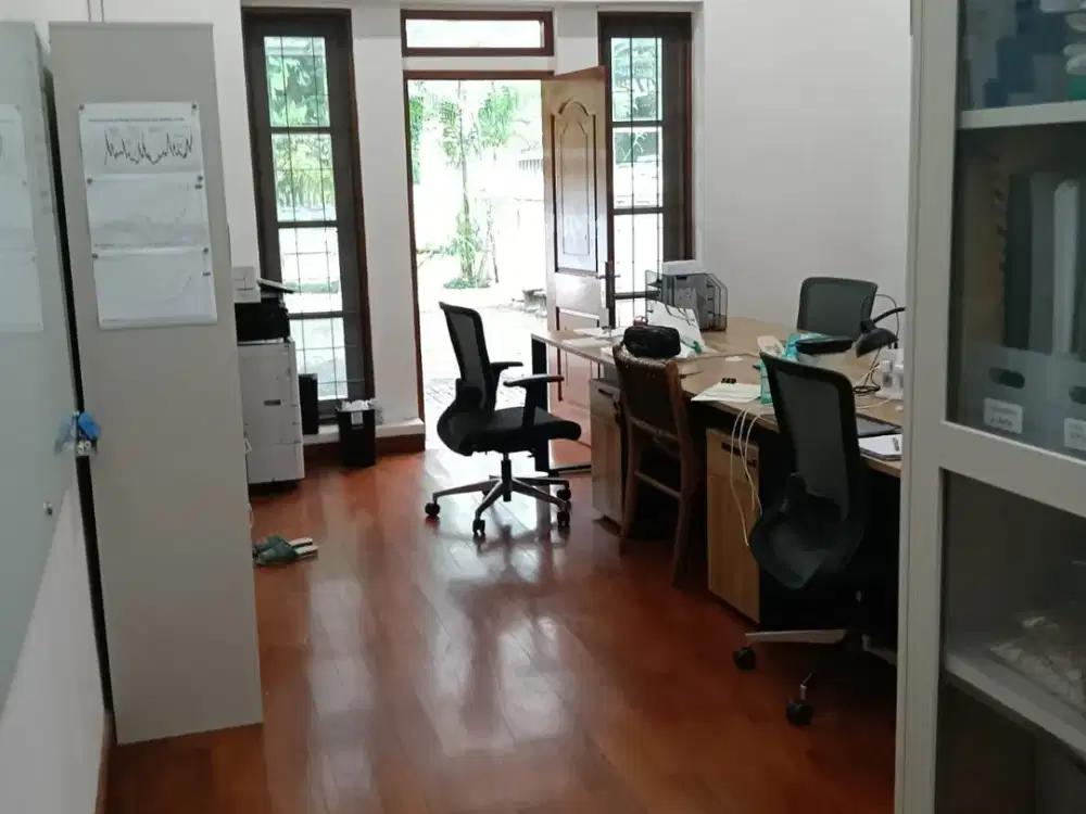Rumah Nyaman Dan Sejuk Di Pusat Kota Jakarta