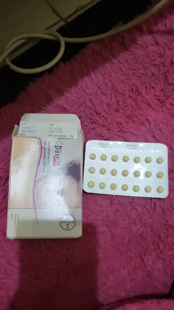DIANE PIL KB BARU BUKA BOX AJA
