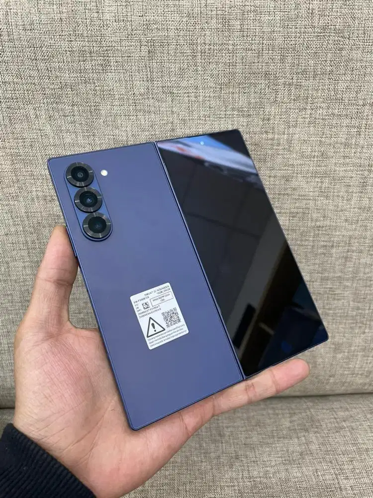 Samsung  Z Fold 6 12/256 GB Fullset