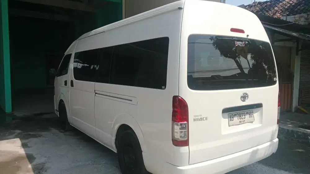 Hiace Comuter AB Kota