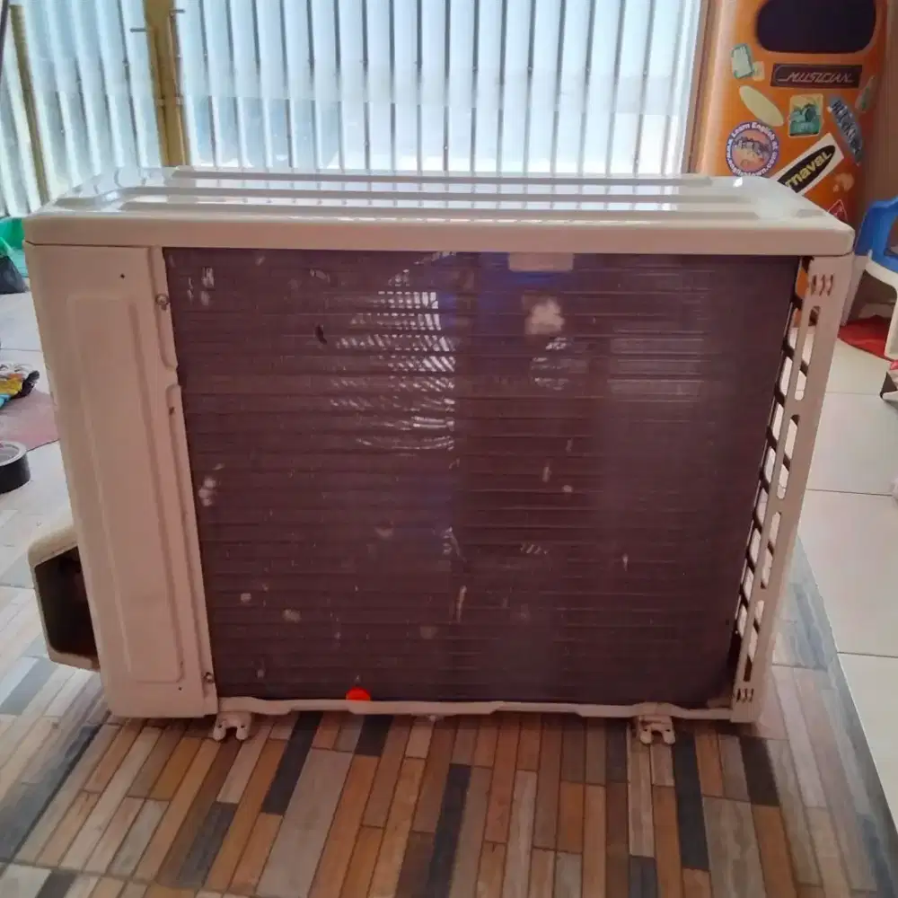 AC MIDEA 1/2 PK