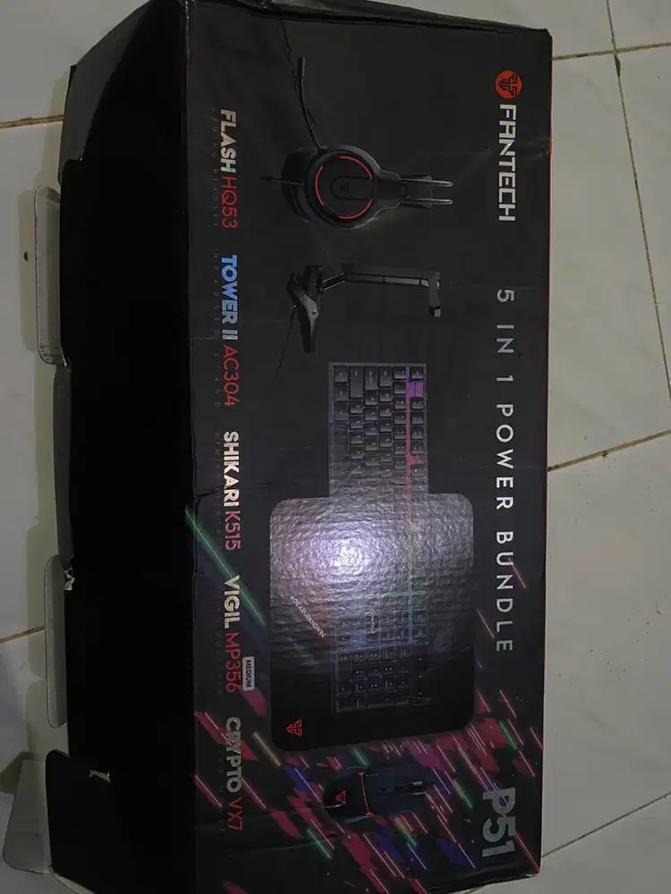 JUAL PC GAMING + MONITOR + FANTECH SET