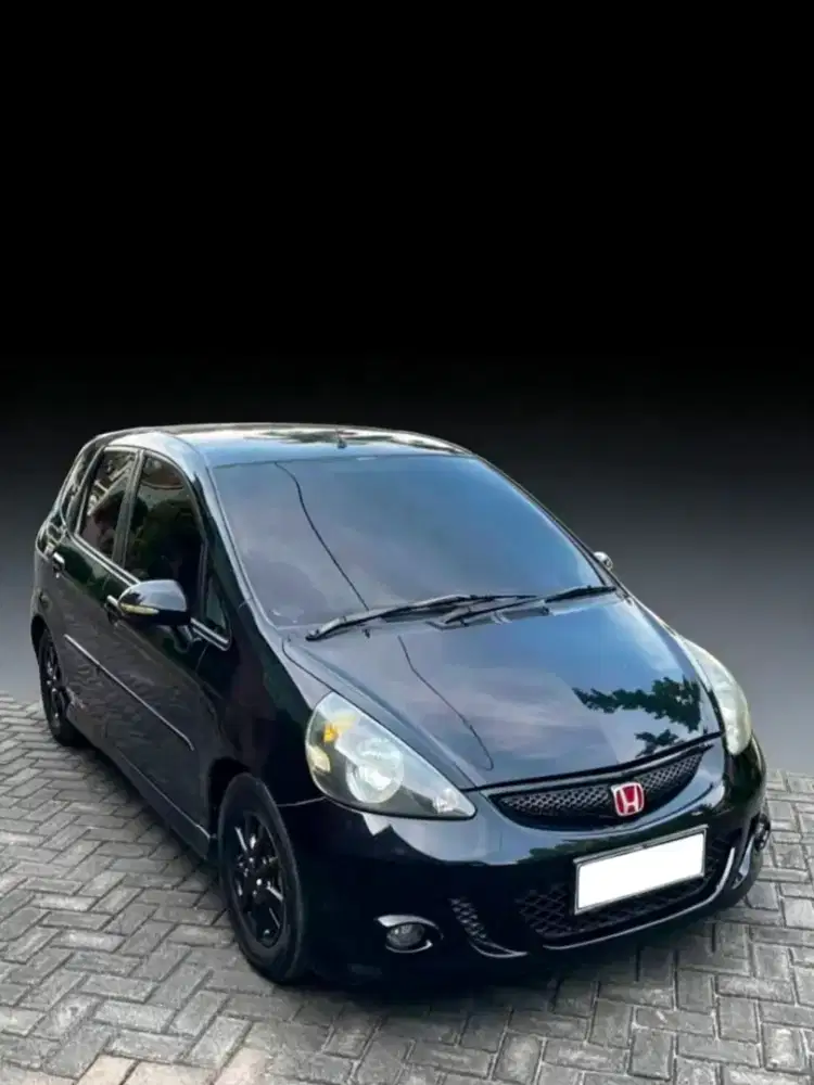 honda jazz hitam metalik