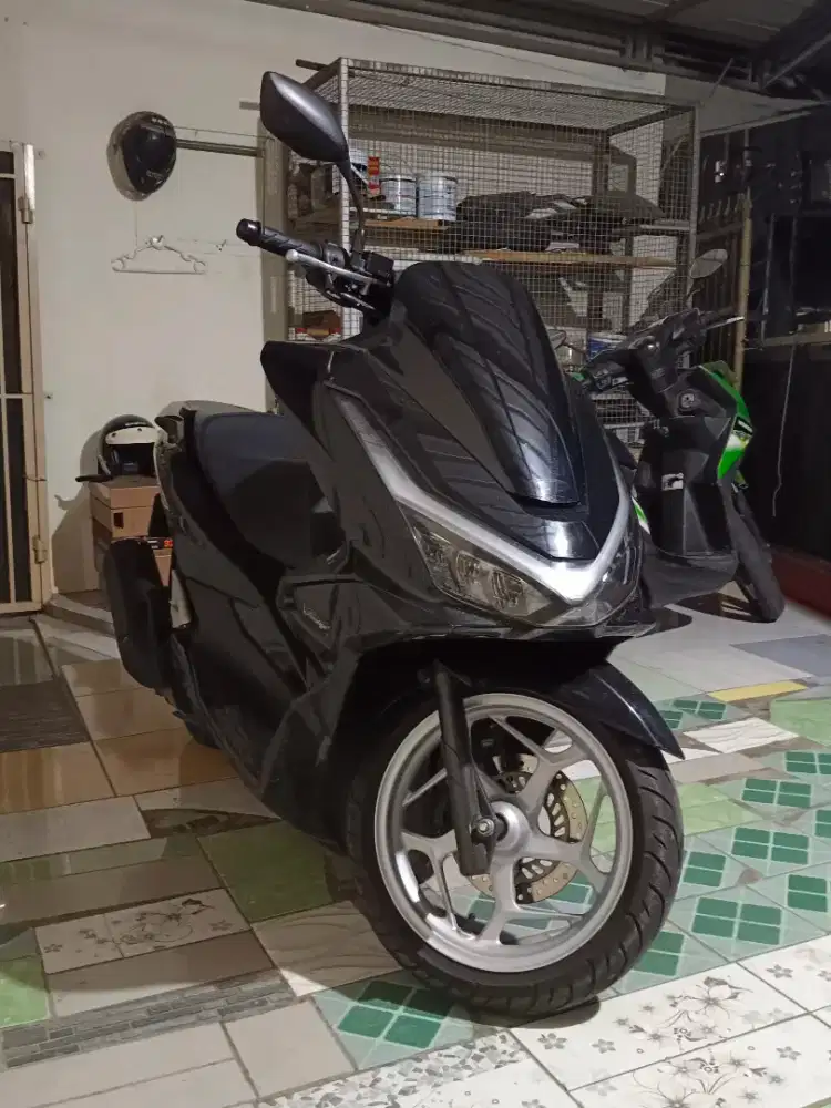 Dijual Honda PCX tahun 2025