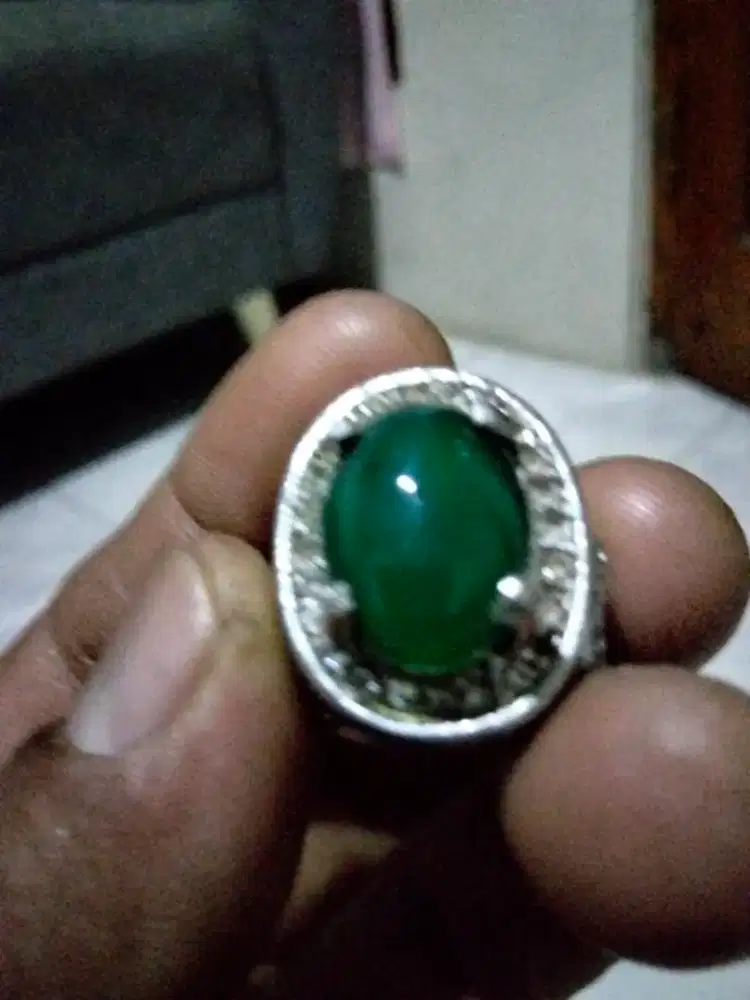 Batu hijau Garut botol