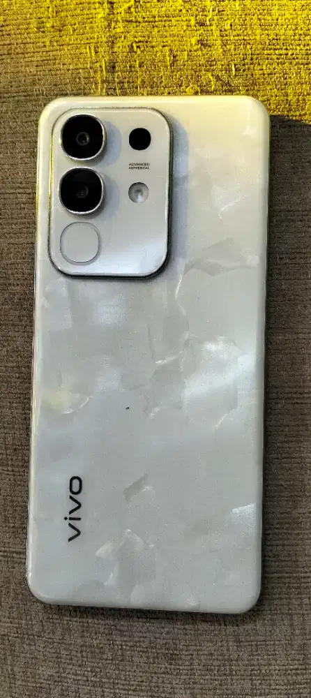Hp Vivo Y29 bekas milik pribadi, kondisi normal dan mulus