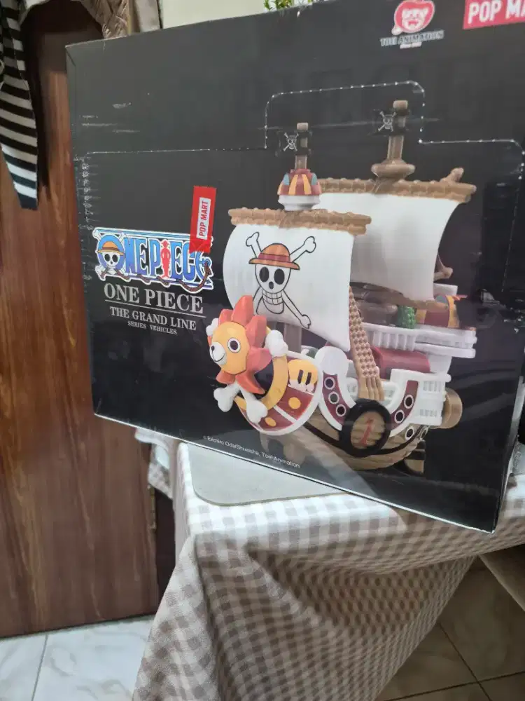 Pop Mart One Piece the grand line series vehicle Full Set Baru.