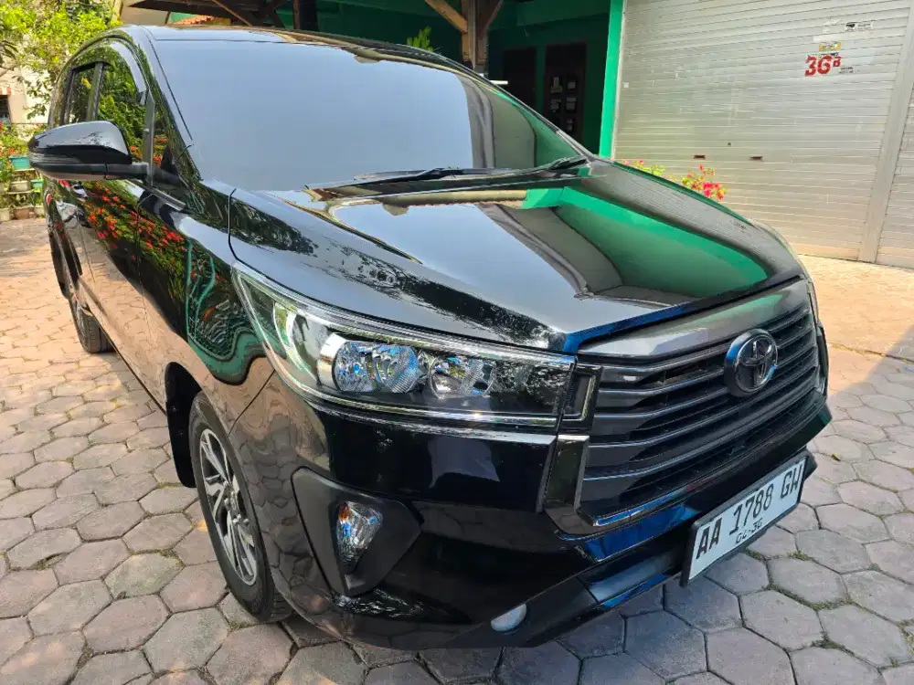 Innova diesel AT 2025