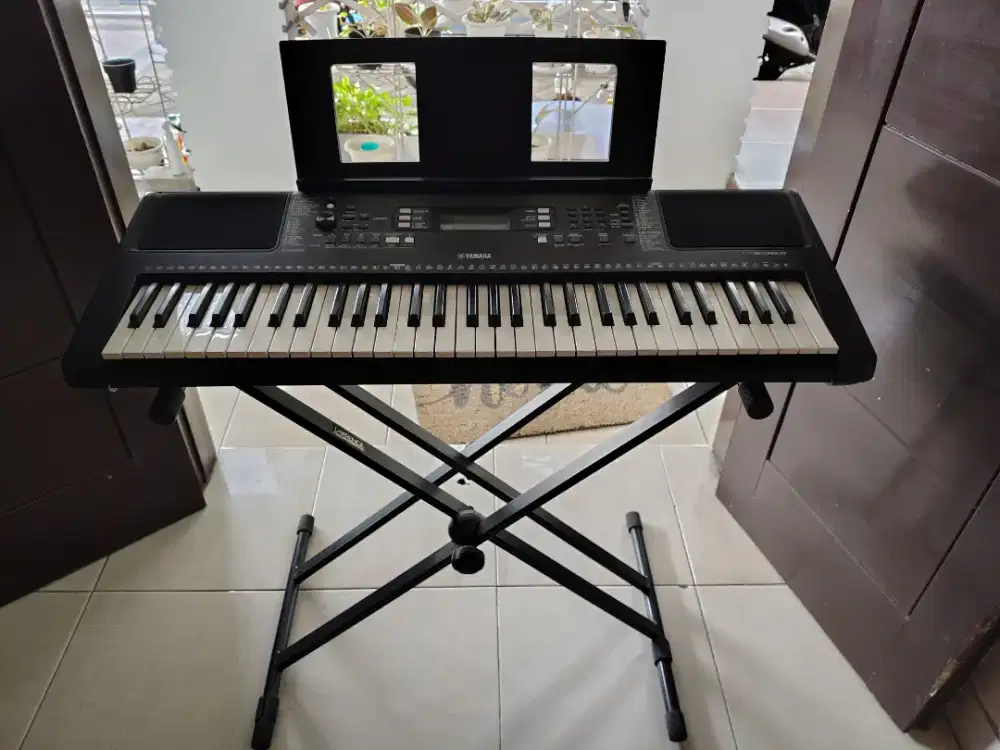 Yamaha PSR E363 Keyboard Musik Elektronik