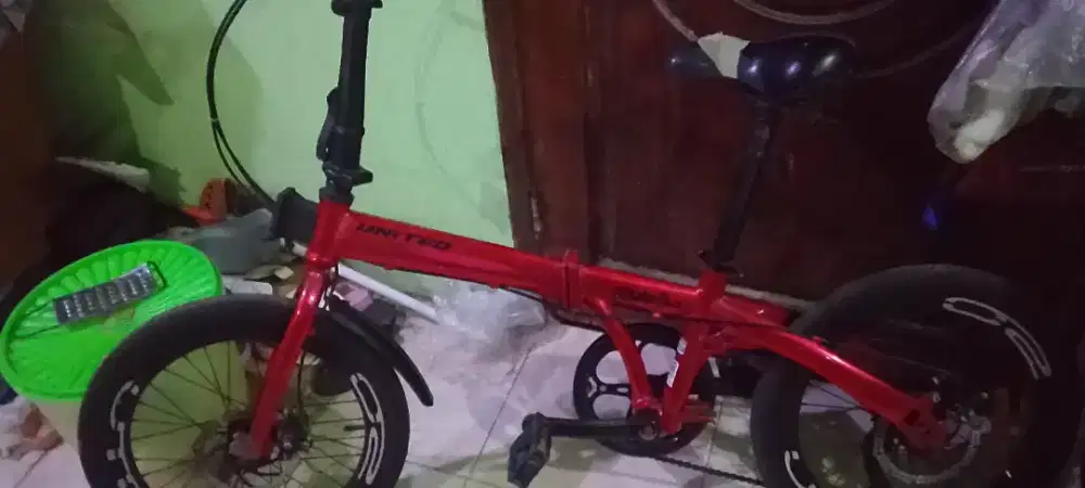 Sepeda lipat united Stylo ukrn 20