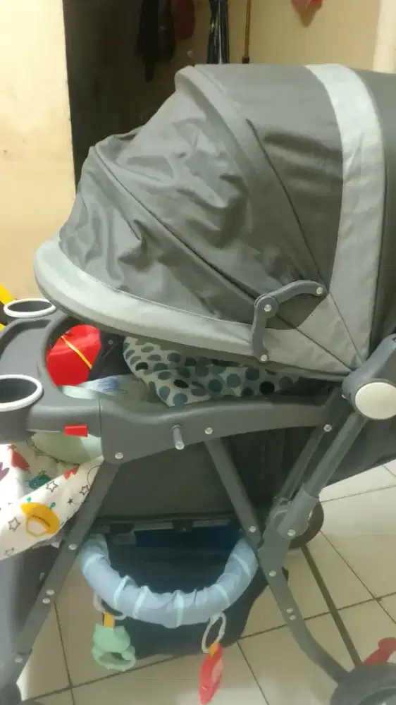 Stroller Spacebaby Abu Mulus Jarang Pakai
