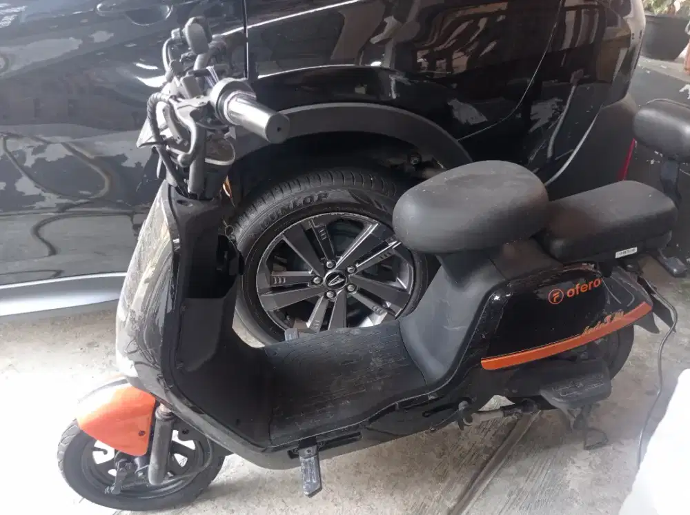 Sepeda listrik bekas Aero (bonus sepeda listrik uwinfly)