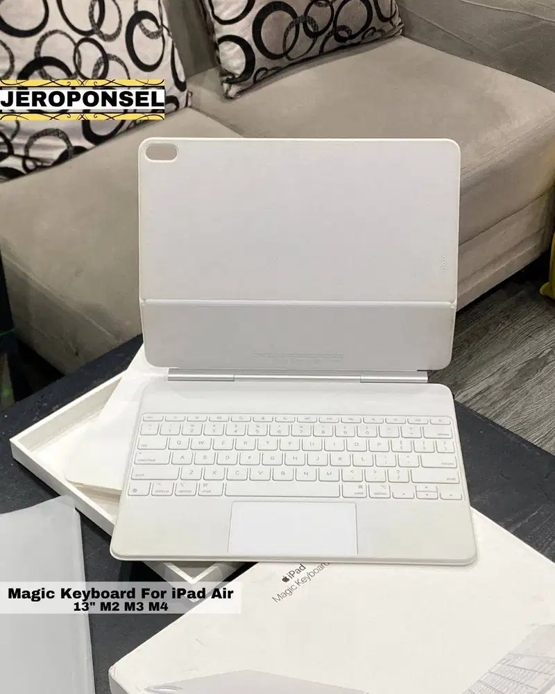 APPLE MAGIC KEYBOARD FOR IPAD AIR M2 , M3 , M4 13 inc FULL SET ORIGINA