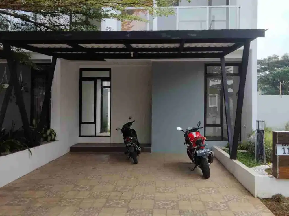 DIJUAL 
Rumah 2 Lantai Di Cluster Depan Posisi Hoek Dekat Mall Metland Transyogi