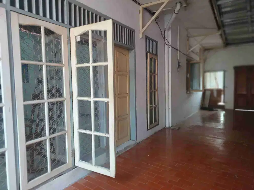 Rumah luas murah di Menteng Jakarta Pusat