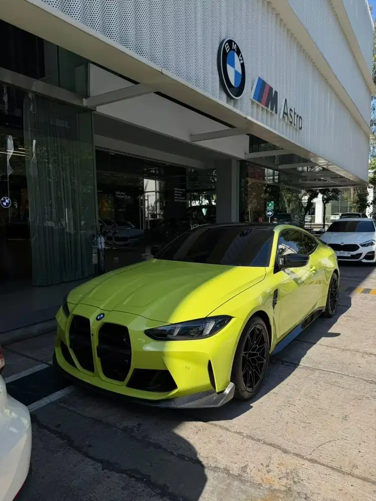 BMW M4 COMPETITION