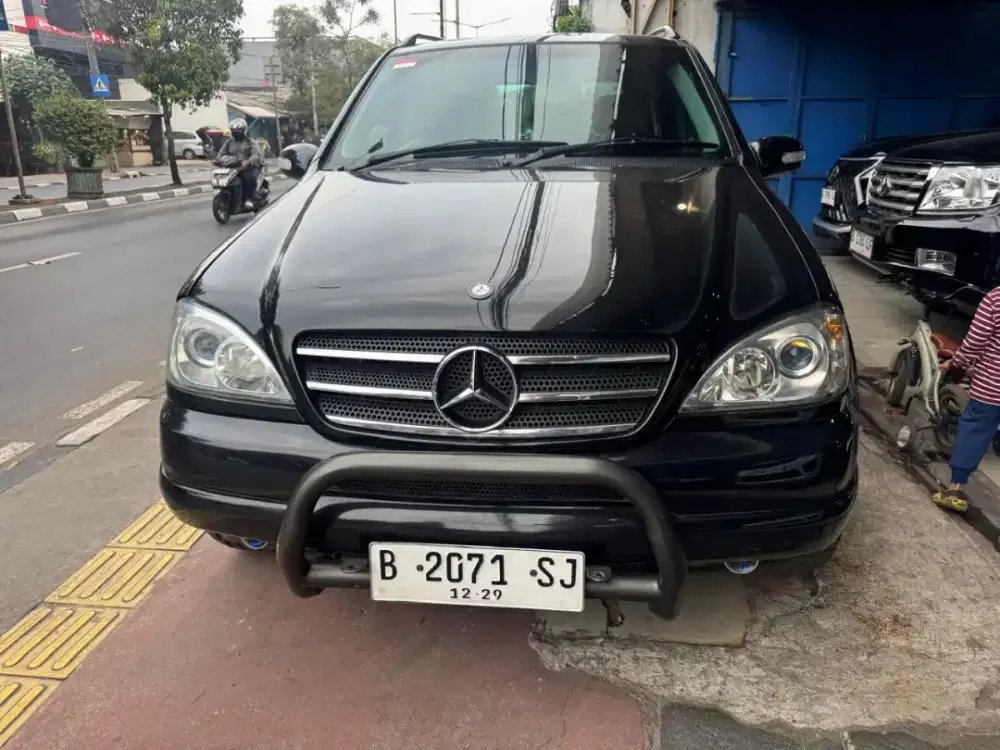 Mercy diesel ML270 MT Barang langka  Siap pakai