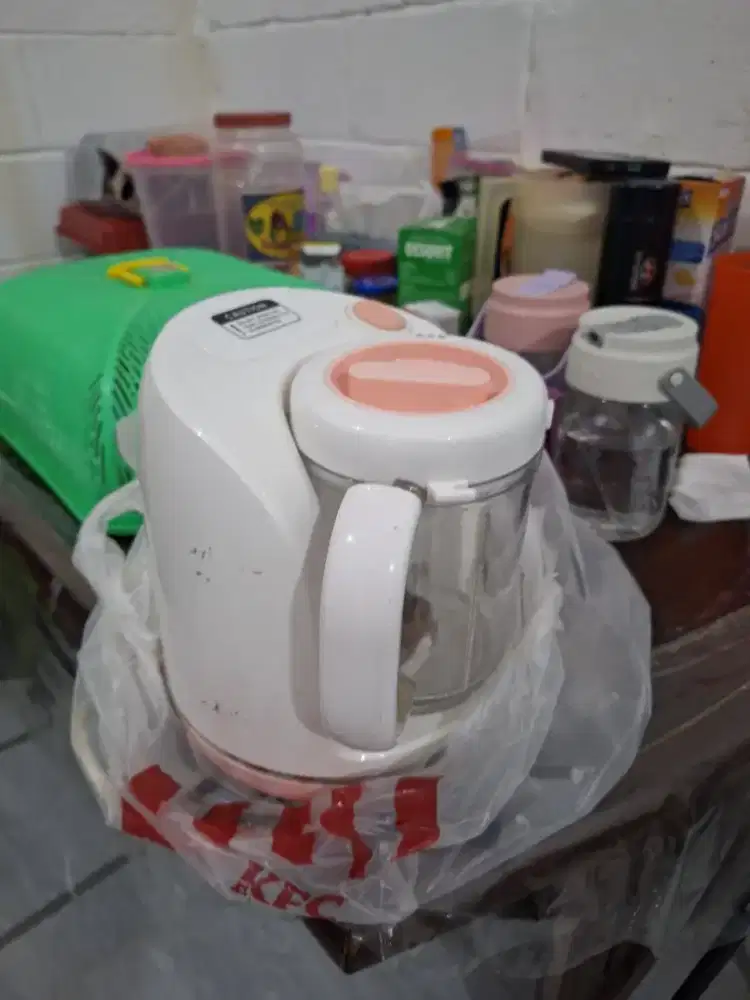 Blender makanan Bayi