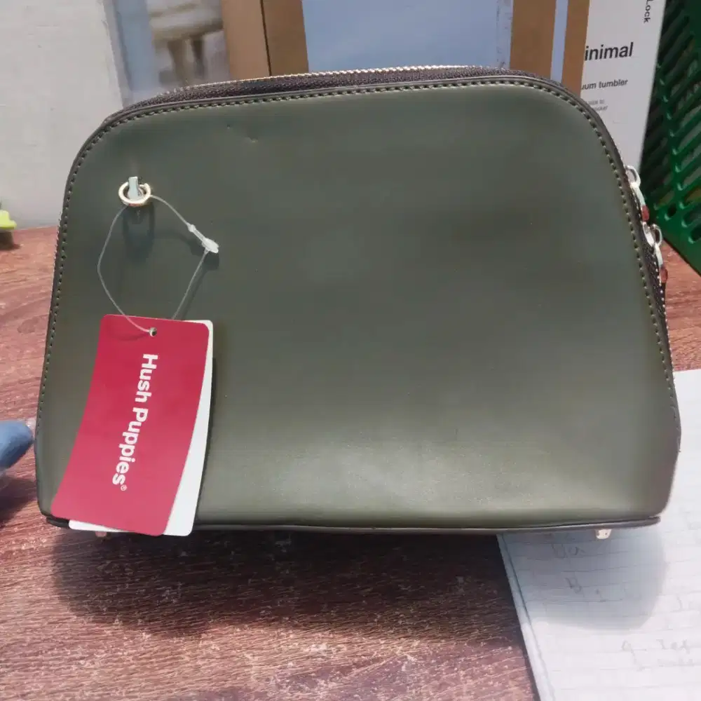 Tas slempang wanita