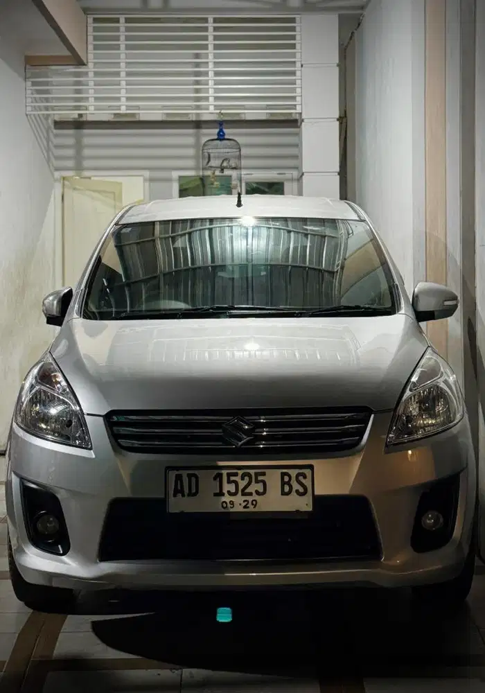 SUZUKI ERTIGA KM 60RIBUAN