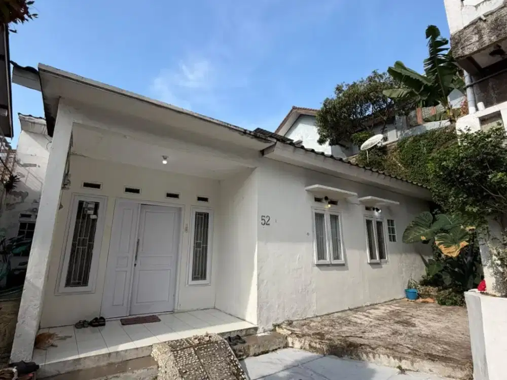 Rumah Asri Siap Huni Super Strategis di Dago