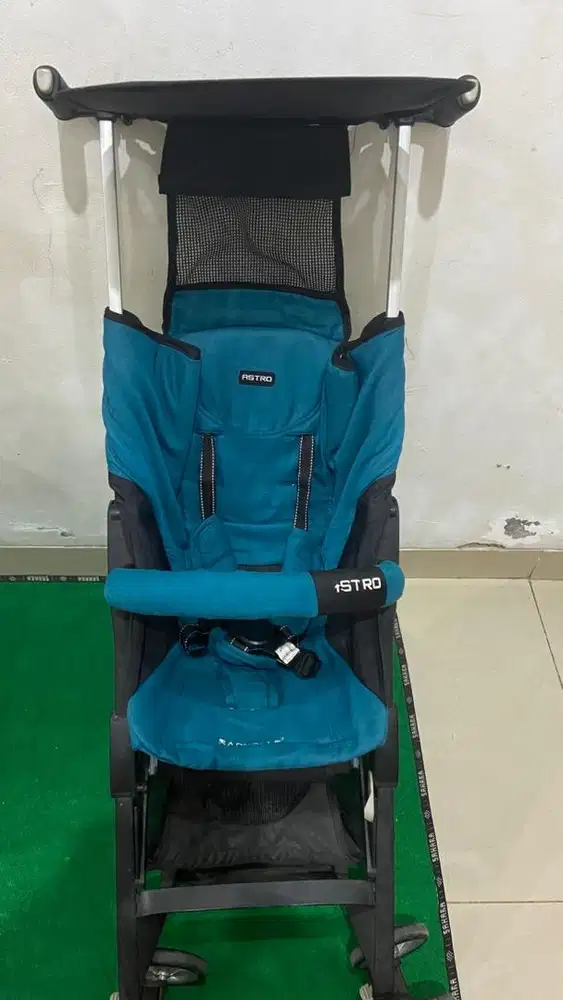 Stroller astro 350